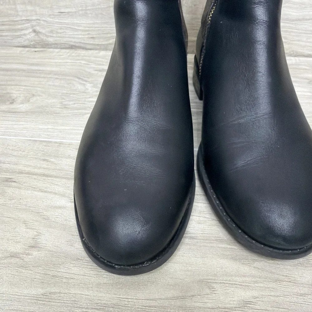 Michael Kors Black Farrah‎ Leather Flat Ankle Booties Boots 6.5